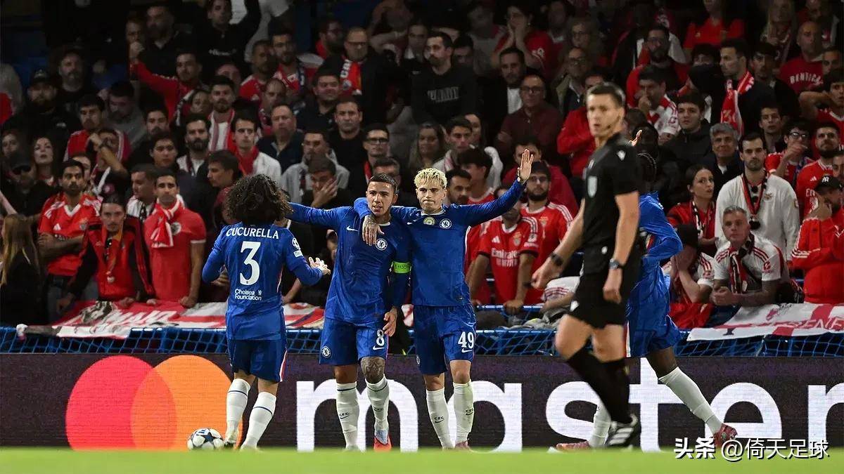 包含阿贾克斯迎欧冠关键赛，赛前强势反弹，信心回归，纪律约束更严格的词条-开云